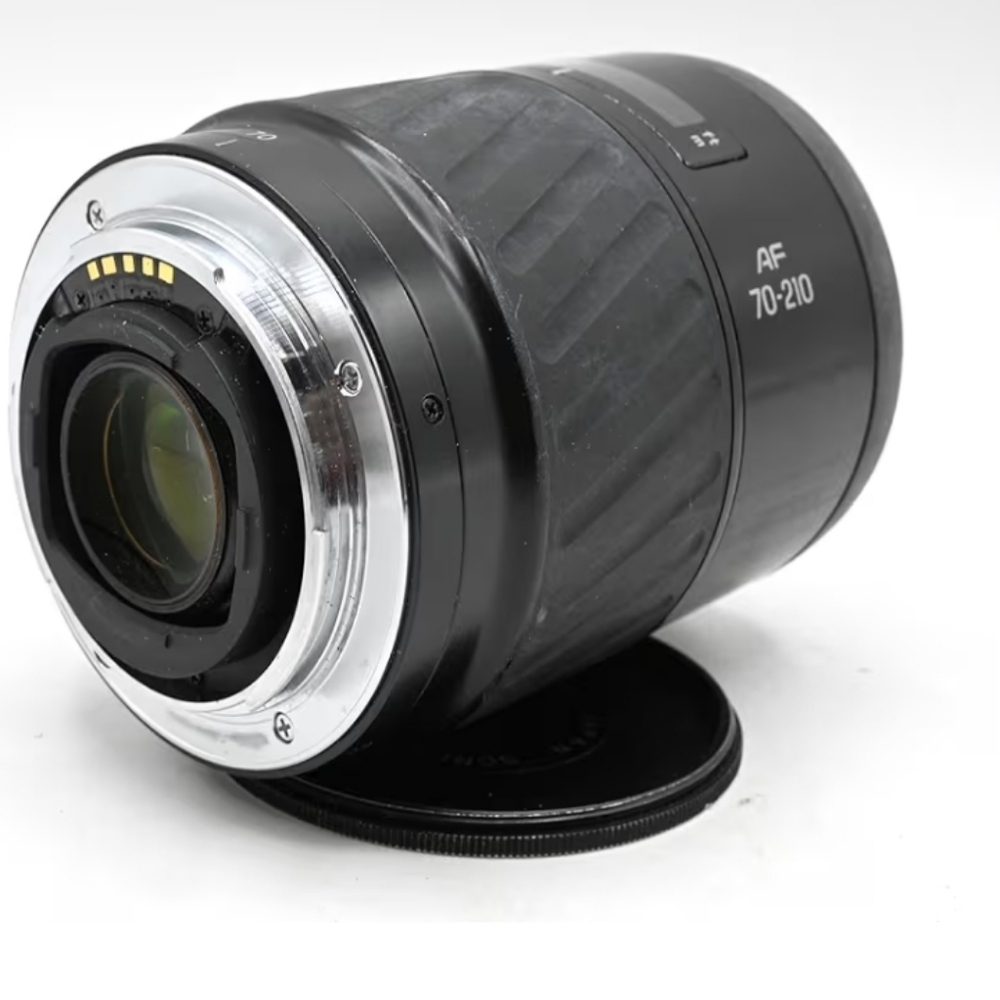 Minolta 70-210mm F/4.5-5.6 AF Zoom Lens for Maxxum,‎ Dynax & Alpha